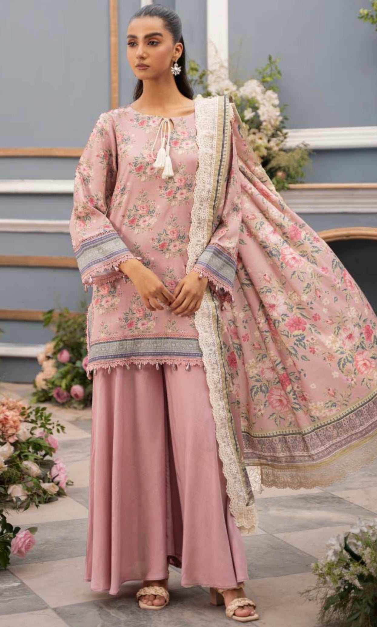 Pink 3 piece stitched winter collection